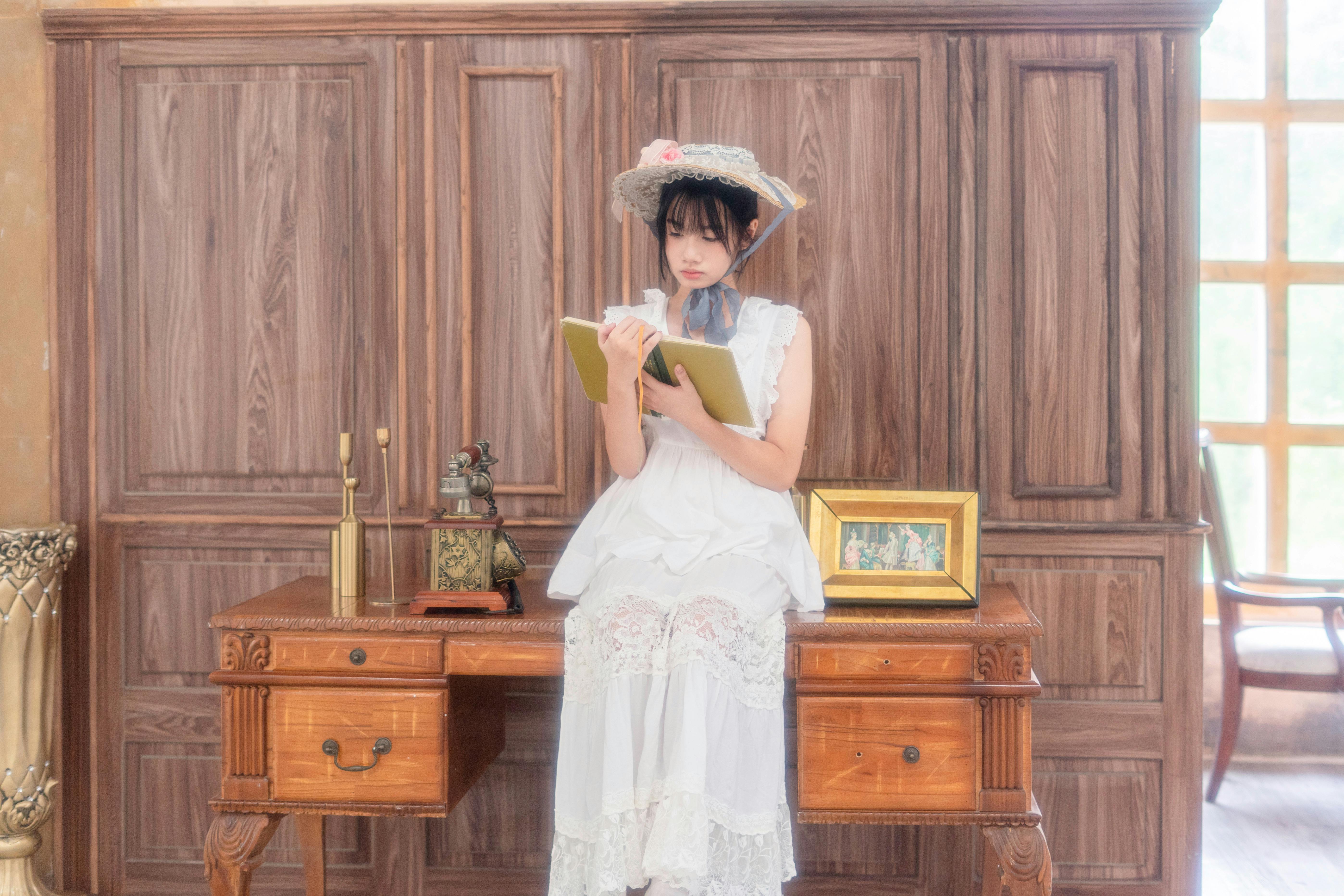 穿搭参考图：上身版型与贴合度示意